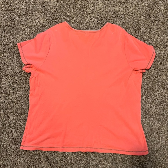 CJ Banks 2X Coral Designed Top - Picture 2 of 3